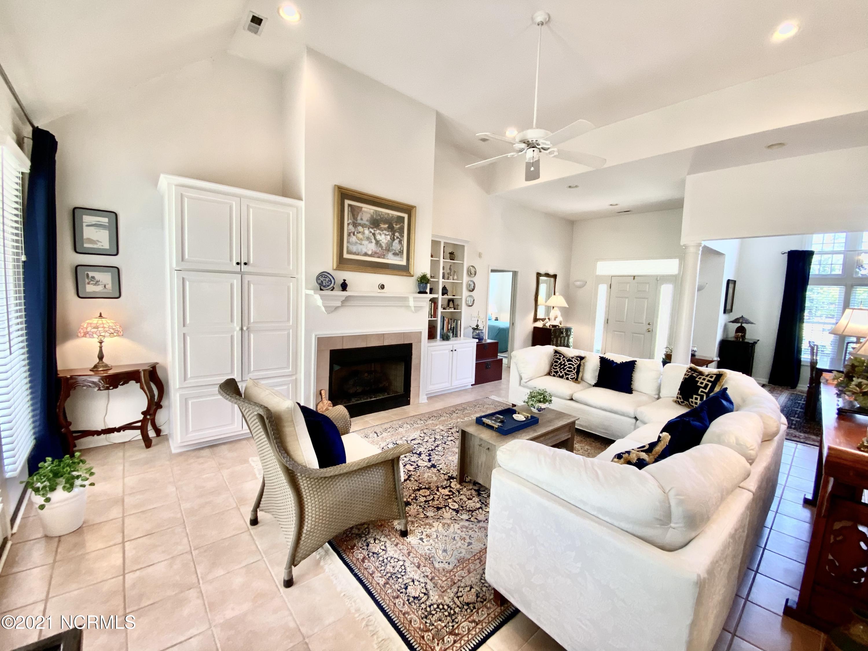 152 Rice Mill Circle Sunset Beach, NC 28468 - Photo 4 of 58 8BDDE1BF-FFF5-4D9A-93AD-858837088482