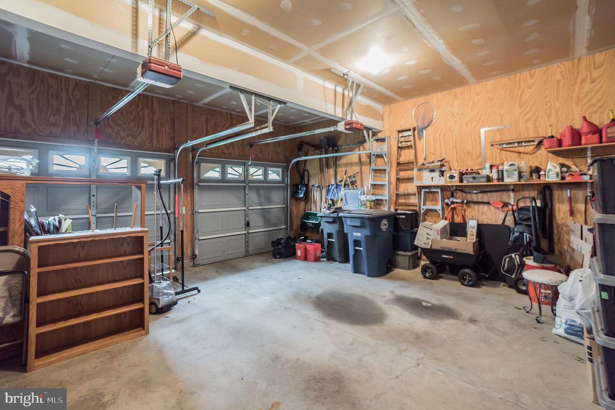 86 North Hawthorne Road Coatesville, PA 19320 - Photo 26 of 30 Garage
