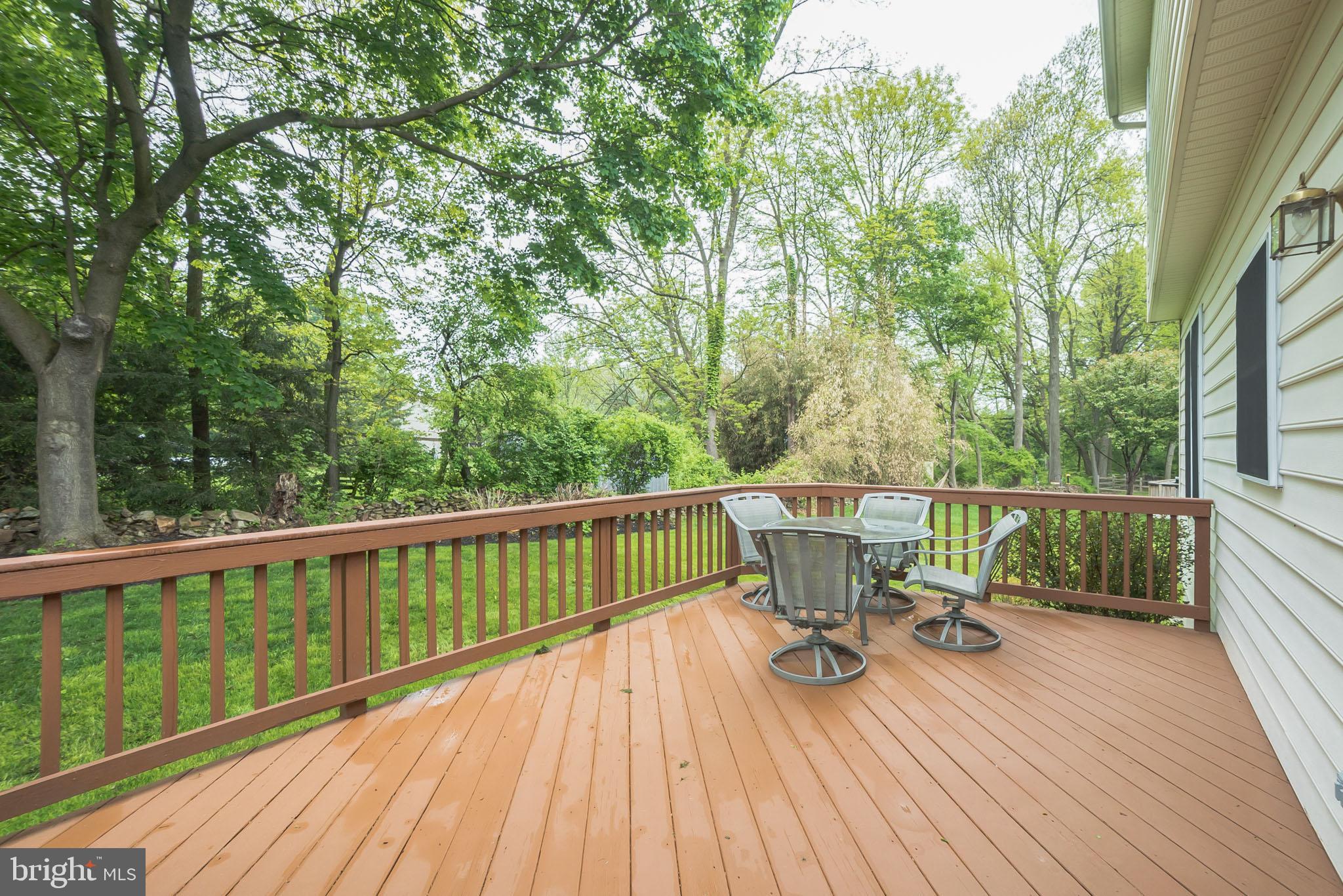 86 North Hawthorne Road Coatesville, PA 19320 - Photo 28 of 30 Deck