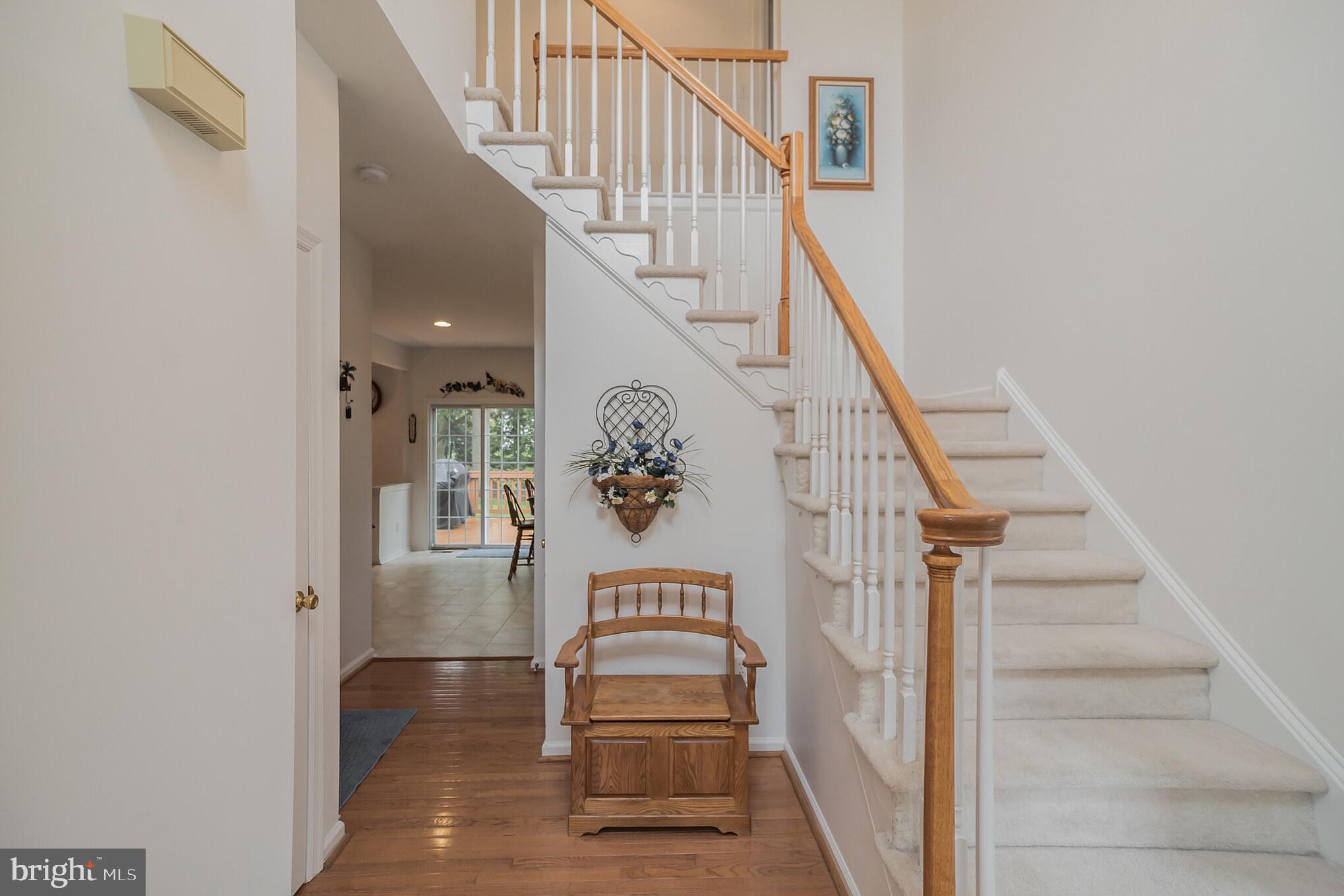 86 North Hawthorne Road Coatesville, PA 19320 - Photo 4 of 30 Foyer