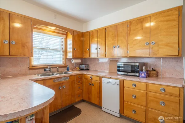 $290,000 | 206 South Alder Street, Odessa, WA 99159