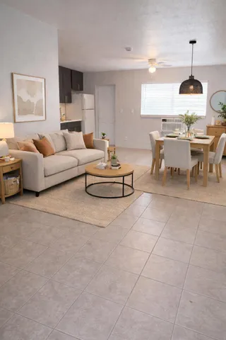 $2,000 | 1017 Southeast 3rd Street, Unit 3, Deerfield Beach, FL 33441