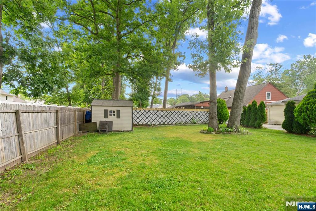 40 Hunterdon Road West Orange, NJ 07052 - Photo 26 of 29