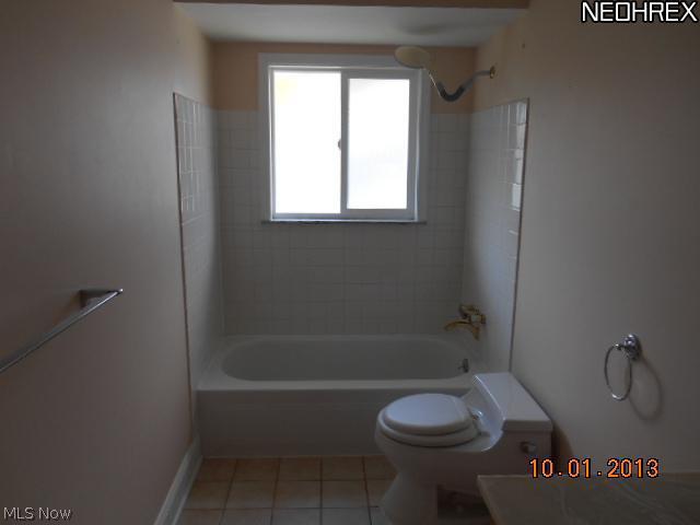 11909 Reno Drive Parma, OH 44130 - Photo 15 of 19