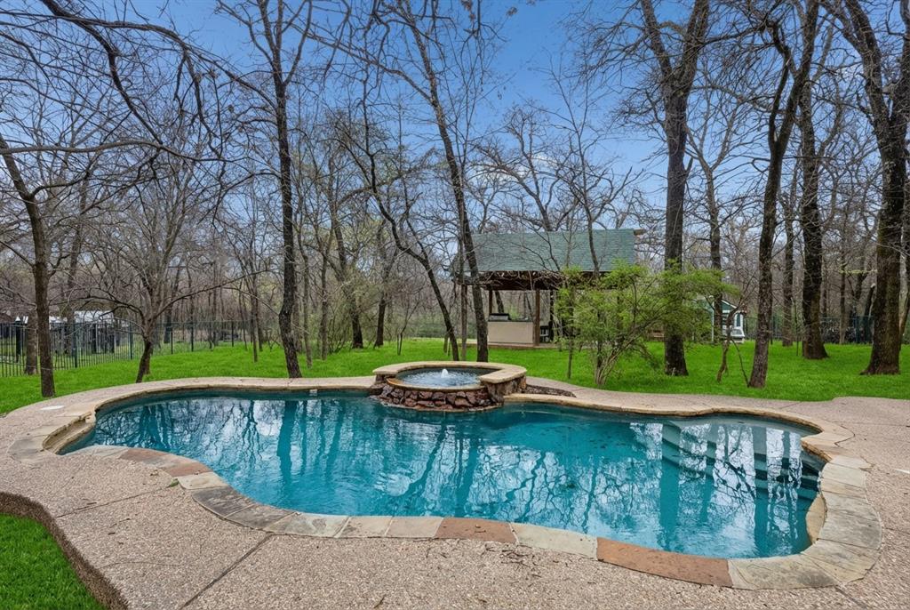 611 Alexandrite Drive Oak Point, TX 75068 - Photo 35 of 40
