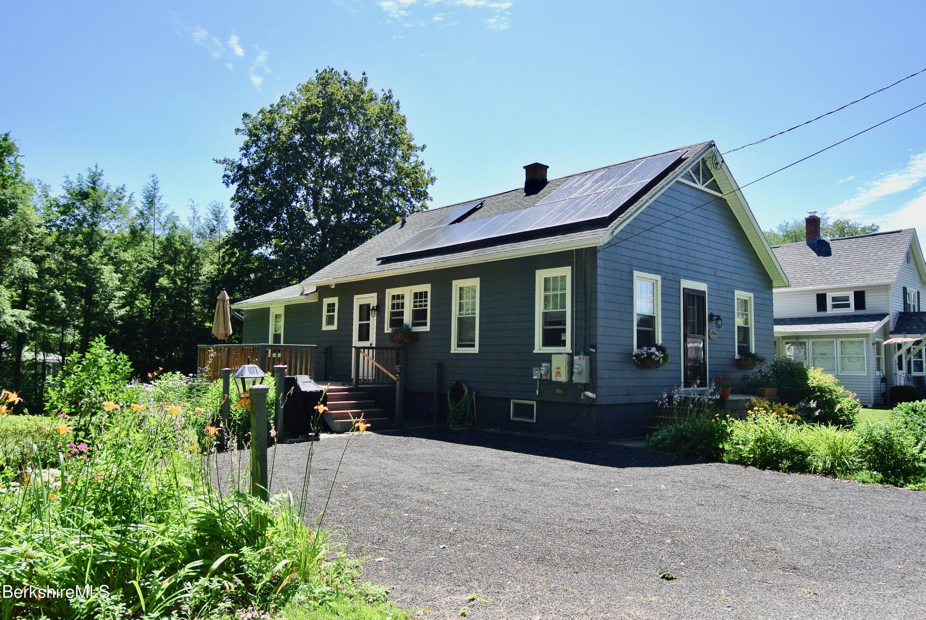 7 Aberdeen Road Pittsfield, MA 01201 - Photo 27 of 28 DSC_8620
