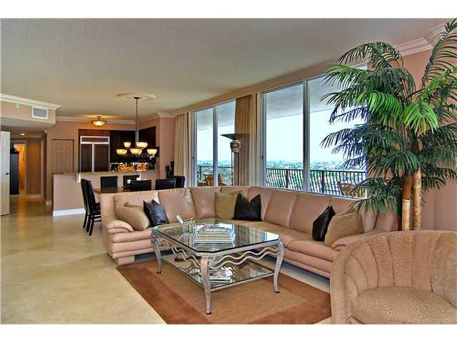 100 South Birch Road, Unit 1602 Fort Lauderdale, FL 33316 - Photo 4 of 13 Living Room