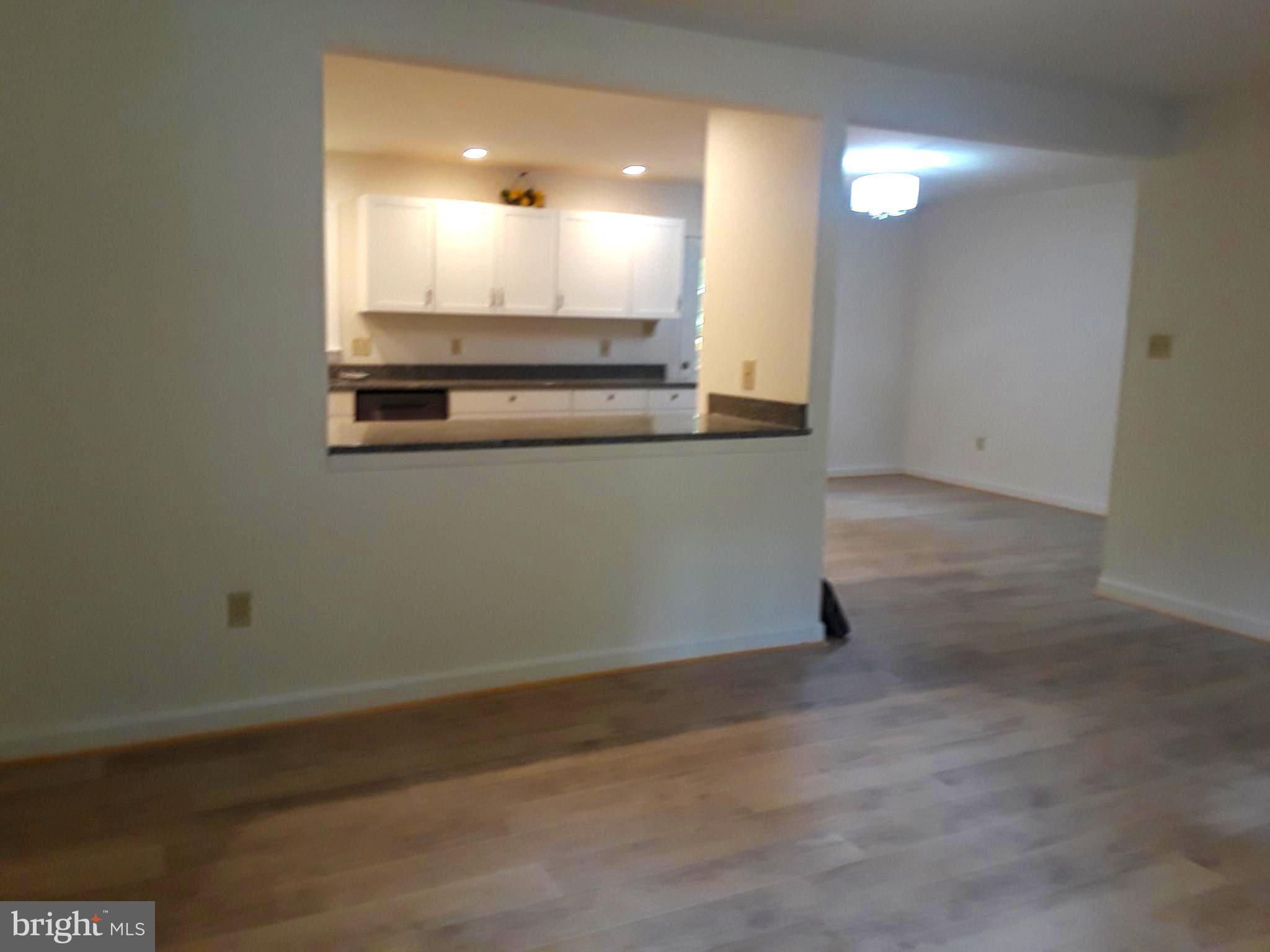 13840 Union Church Road Sumerduck, VA 22742 - Photo 17 of 30 Living Room