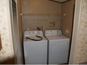 381 Dog Walk Road Greeneville, TN 37745 - Photo 7 of 9 Laundry Room