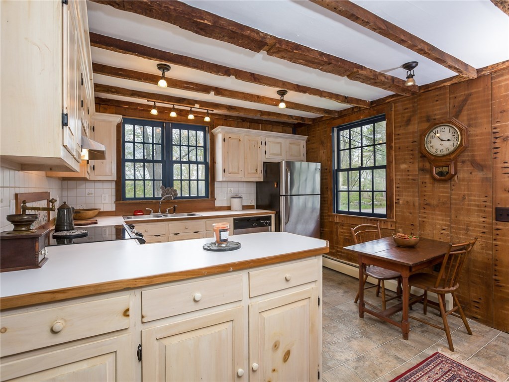 36 A Johnson Road Foster, RI 02825 - Photo 11 of 24 Kitchen