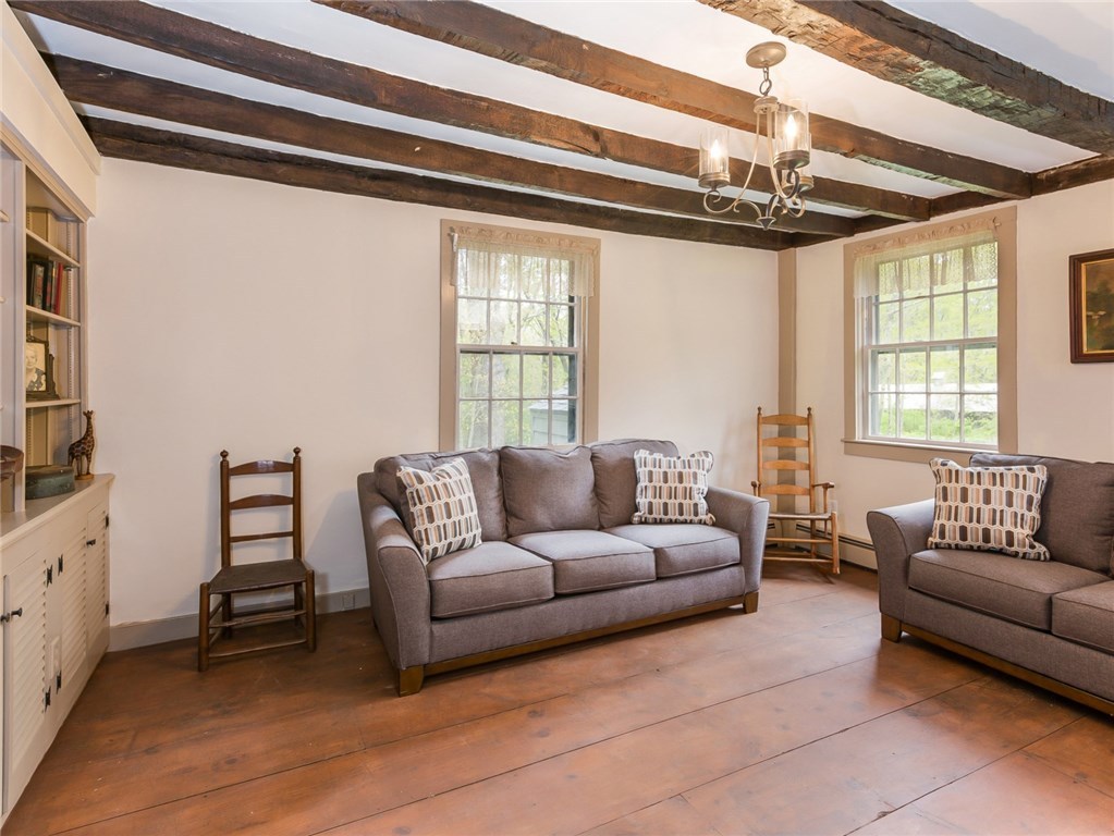 36 A Johnson Road Foster, RI 02825 - Photo 4 of 24 Living Room