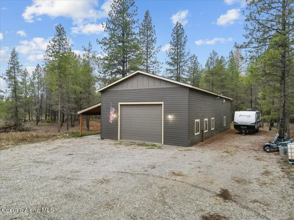 $675,000 | 172 Wyatt Lane, Spirit Lake, ID 83869