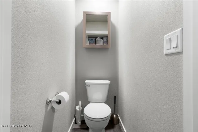 $699,000 | 172 Wyatt Lane, Spirit Lake, ID 83869