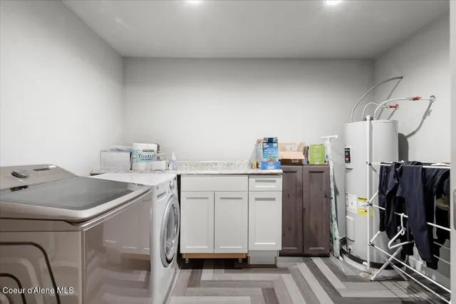 $699,000 | 172 Wyatt Lane, Spirit Lake, ID 83869