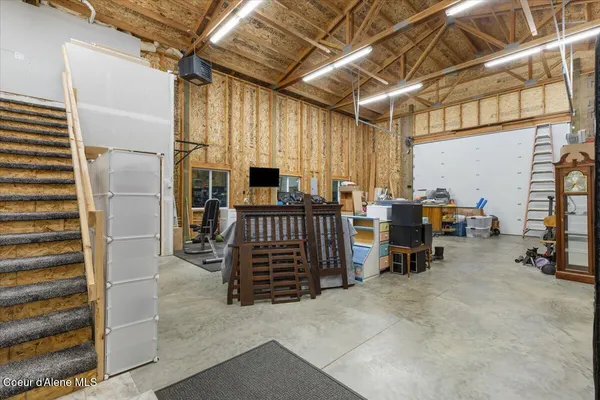 $675,000 | 172 Wyatt Lane, Spirit Lake, ID 83869