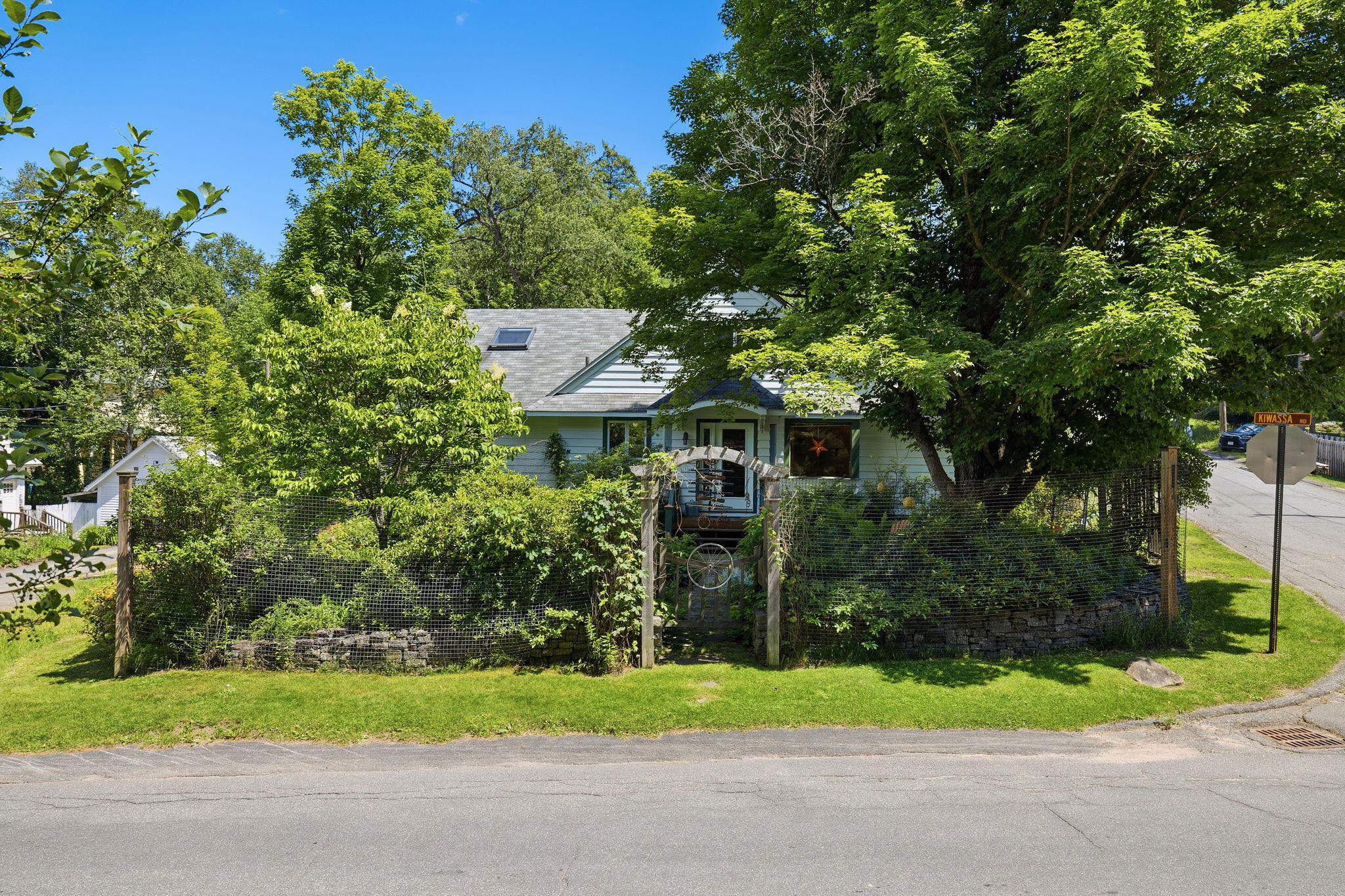 173 Kiwassa Road Saranac Lake, NY 12983 - Photo 2 of 60