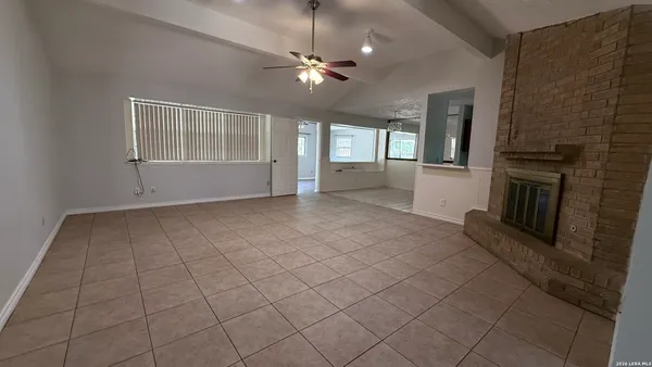 $1,800 | 9039 Wellesley Manor Drive, San Antonio, TX 78240