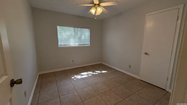 $1,800 | 9039 Wellesley Manor Drive, San Antonio, TX 78240