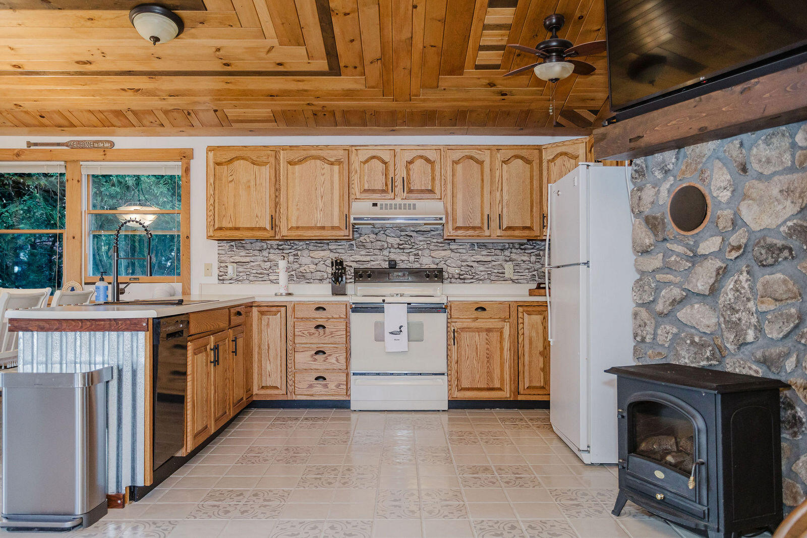 50 Keith Street Livermore, ME 04253 - Photo 14 of 57 taylor-kaminsky-photo-9