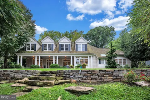 $4,495,000 | 5904 Bradley Boulevard, Bethesda, MD 20814