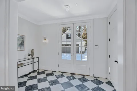 $4,495,000 | 5904 Bradley Boulevard, Bethesda, MD 20814
