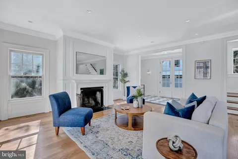 $4,495,000 | 5904 Bradley Boulevard, Bethesda, MD 20814