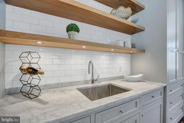 $4,495,000 | 5904 Bradley Boulevard, Bethesda, MD 20814