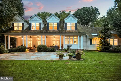$4,495,000 | 5904 Bradley Boulevard, Bethesda, MD 20814