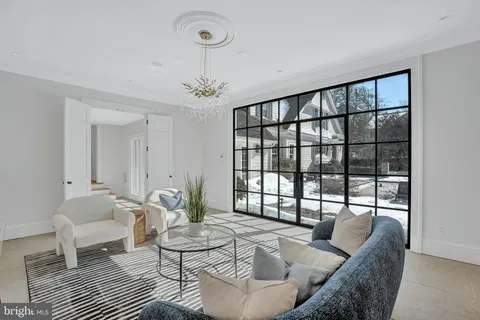 $4,495,000 | 5904 Bradley Boulevard, Bethesda, MD 20814