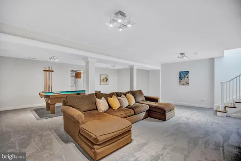 $4,495,000 | 5904 Bradley Boulevard, Bethesda, MD 20814