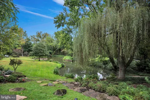 $4,495,000 | 5904 Bradley Boulevard, Bethesda, MD 20814
