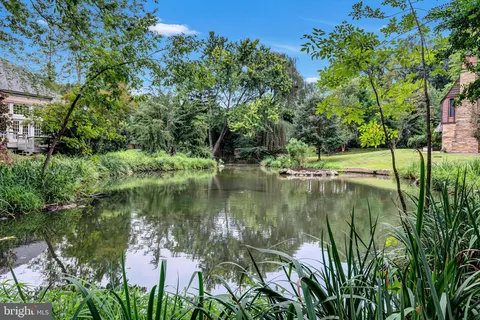 $4,495,000 | 5904 Bradley Boulevard, Bethesda, MD 20814