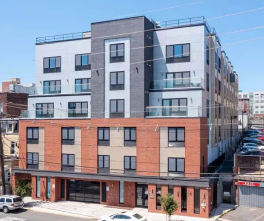 $2,700 | 211 Baldwin Avenue, Unit 506, Jersey City, NJ 07306
