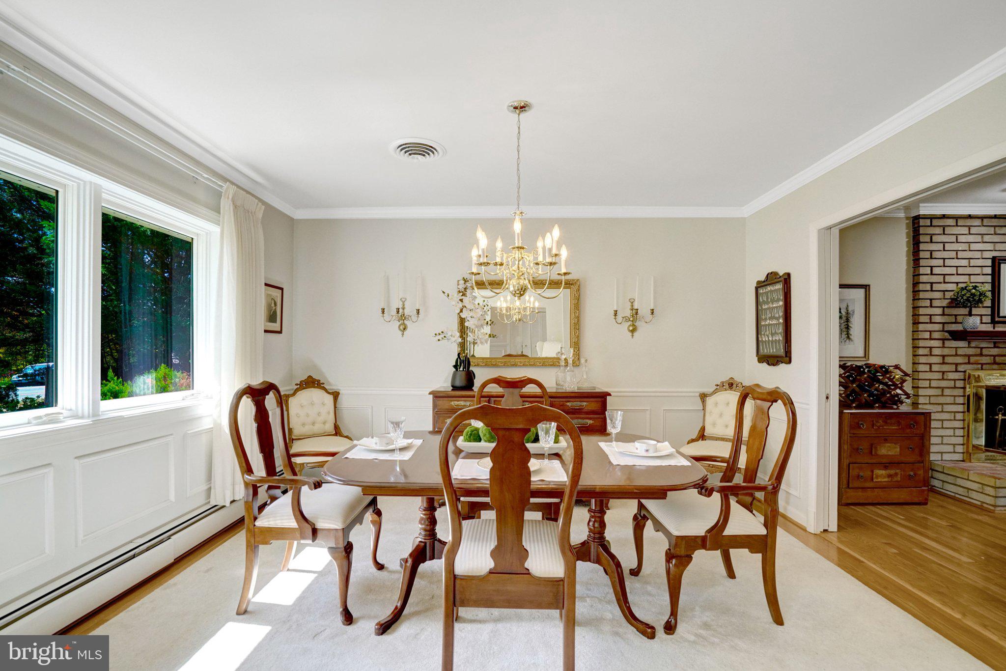 1812 A Birch Road McLean, VA 22101 - Photo 11 of 59 Elegant dining space with natural light.