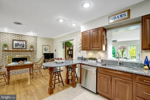 $1,465,000 | 1812 Birch Road, McLean, VA 22101