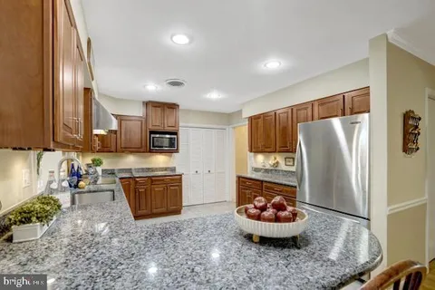 $1,465,000 | 1812 Birch Road, McLean, VA 22101