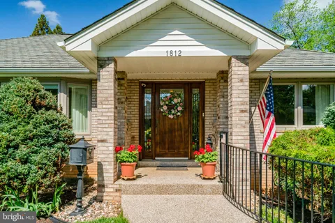 $1,465,000 | 1812 Birch Road, McLean, VA 22101