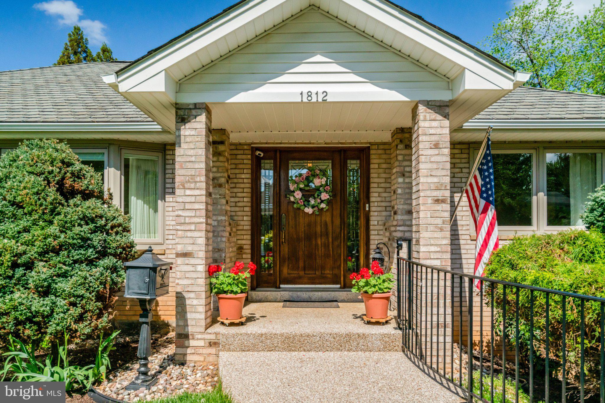 1812 A Birch Road McLean, VA 22101 - Photo 3 of 59 Charming entrance with welcoming details.