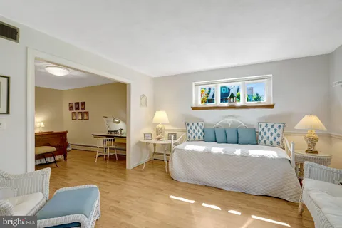 $1,465,000 | 1812 A Birch Road, McLean, VA 22101