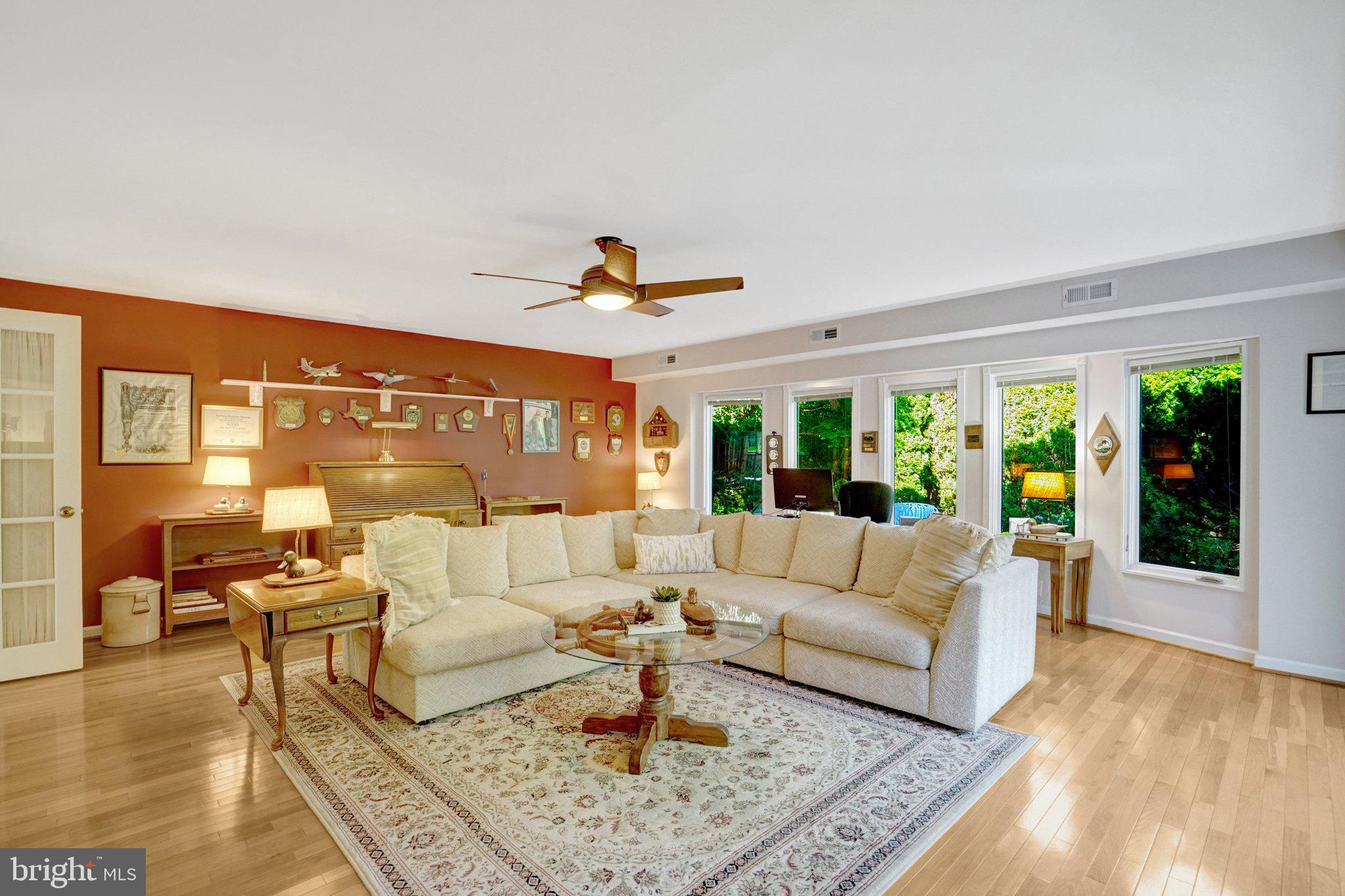 1812 A Birch Road McLean, VA 22101 - Photo 49 of 59 Bright and inviting living space.