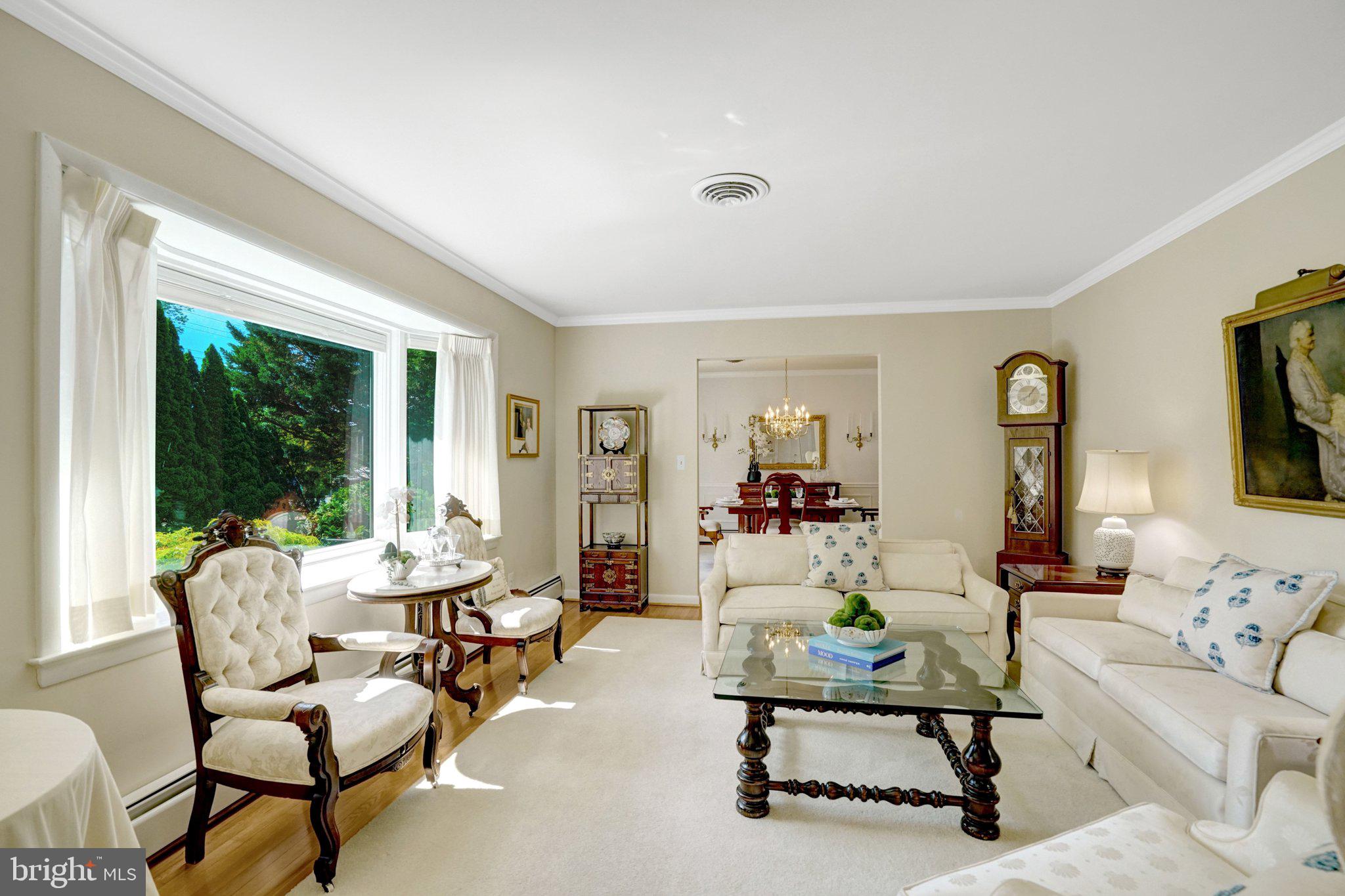 1812 A Birch Road McLean, VA 22101 - Photo 8 of 59 Bright and inviting living space.