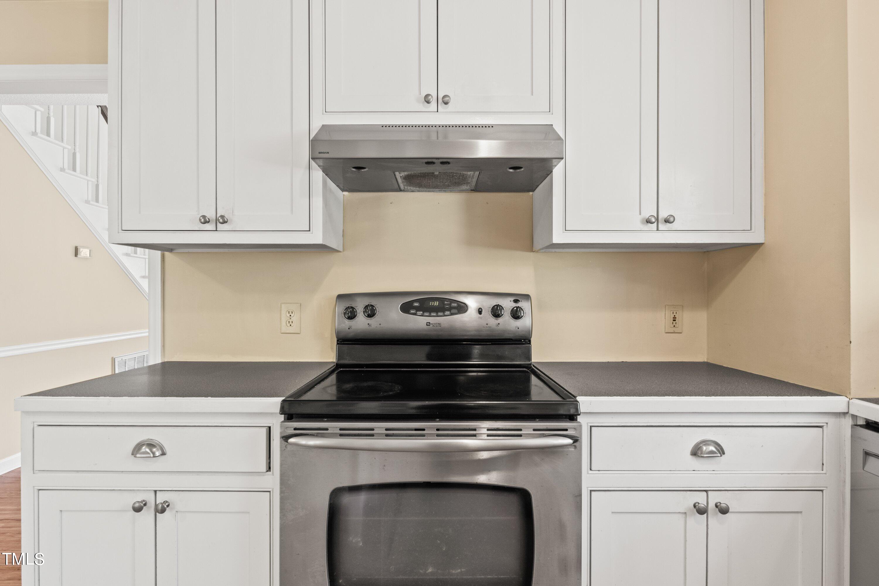 4625 Thurmount Place Raleigh, NC 27604 - Photo 13 of 34 26-4625 Thurmount Pl20230320_0026