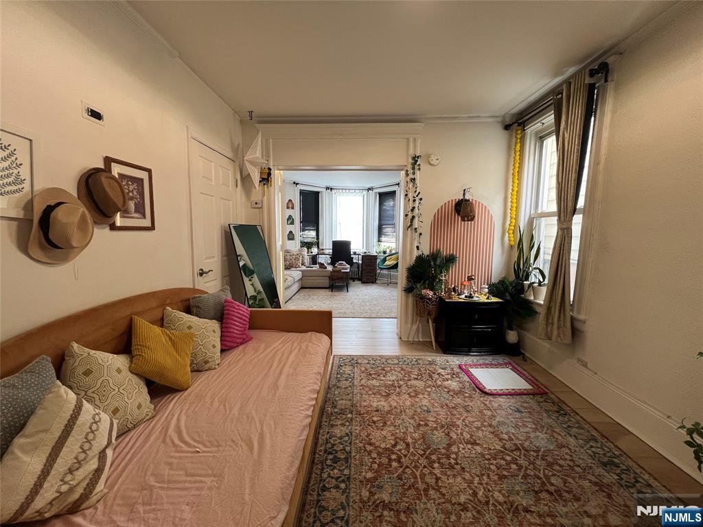 329 Centre Avenue Secaucus, NJ 07094 - Photo 4 of 23