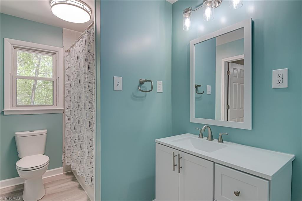 2305 Amelia Road Pfafftown, NC 27040 - Photo 21 of 33 Gallery Image 21