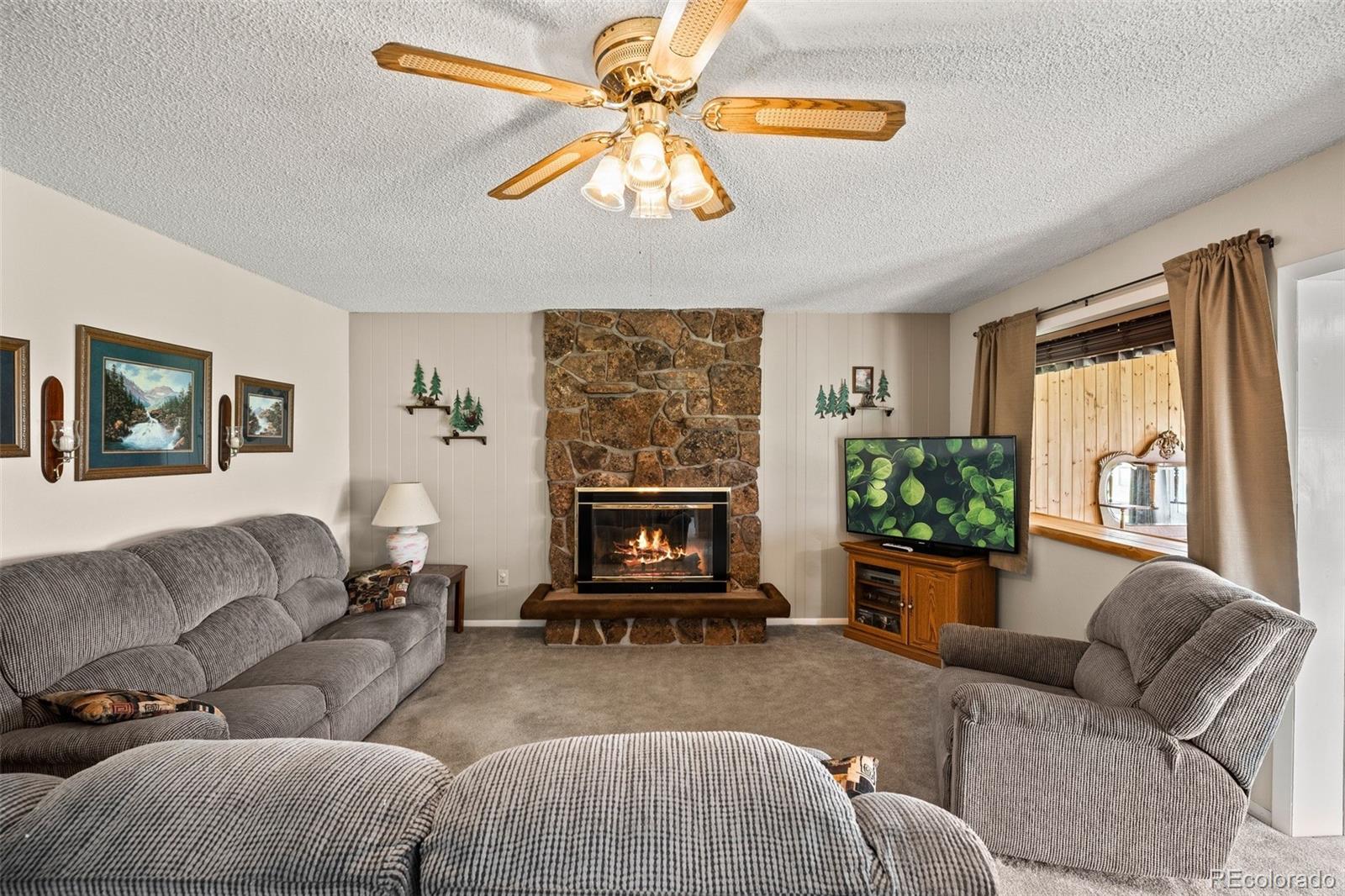 47 Westview Road Erie, CO 80516 - Photo 8 of 38 Gallery Image 8