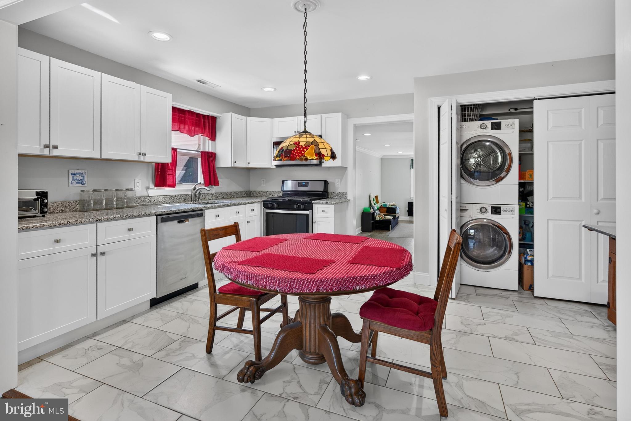 419 Hickory Lane Mount Laurel, NJ 08054 - Photo 7 of 21