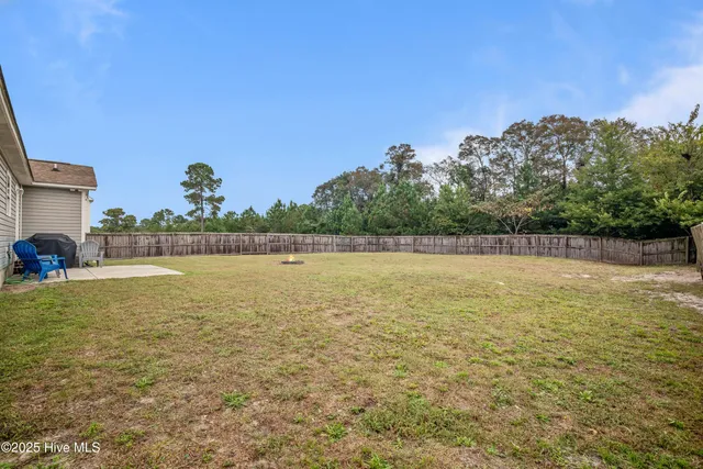 $249,900 | 610 Parsley Drive, Hubert, NC 28539