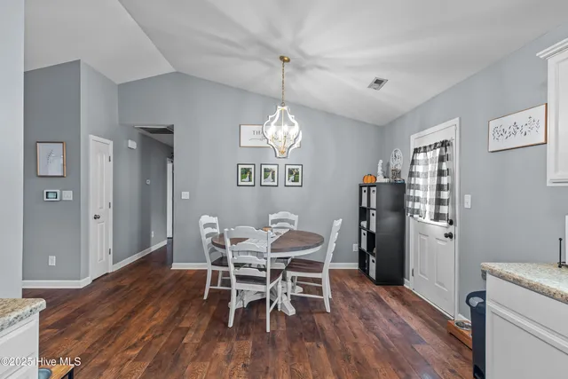 $249,900 | 610 Parsley Drive, Hubert, NC 28539