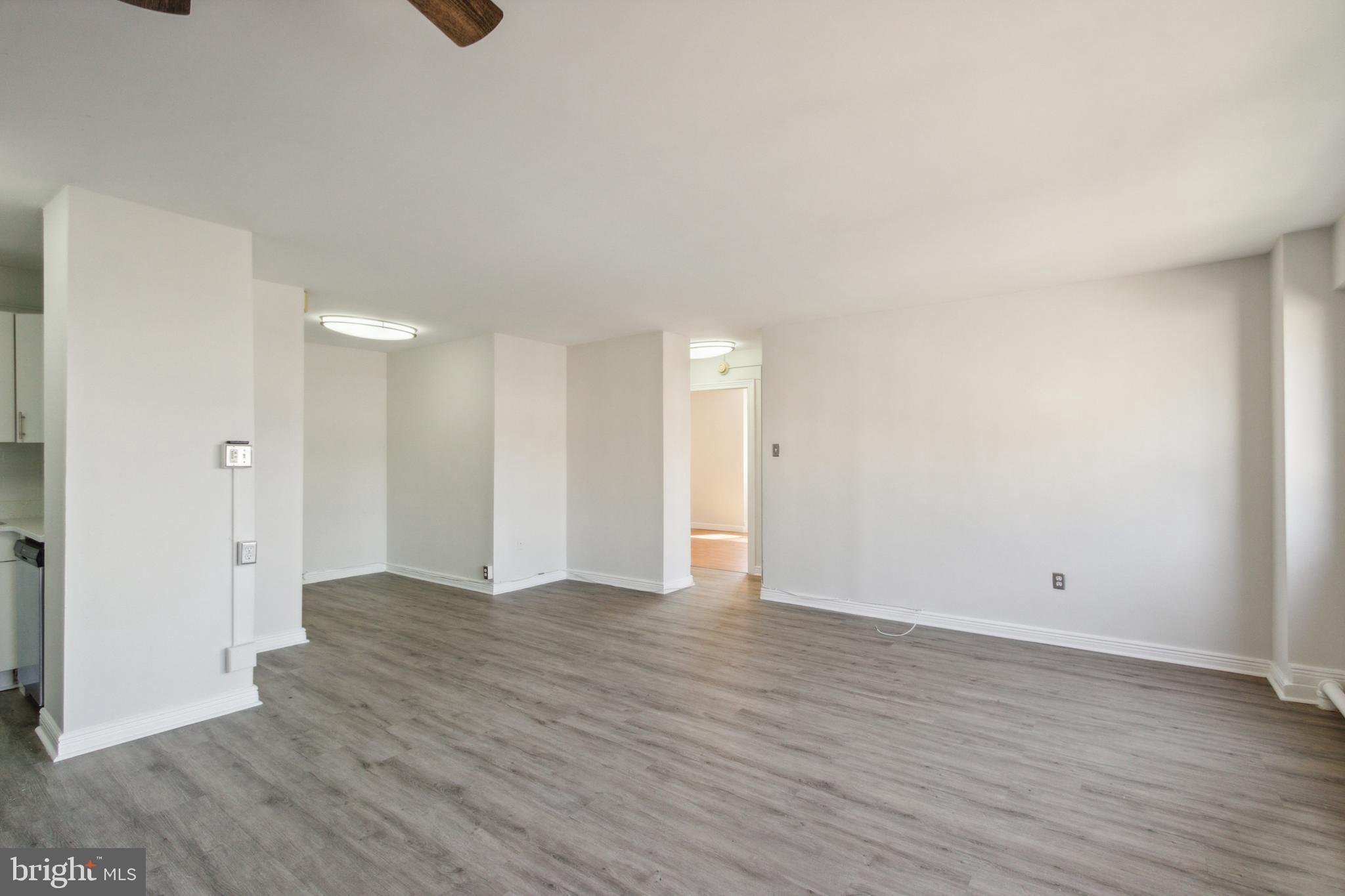 2101 Chestnut Street, Unit 1015 Philadelphia, PA 19103 - Photo 6 of 17