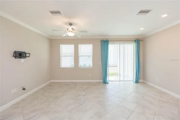 $2,500 | 18676 Noble Caspian Drive, Lutz, FL 33558